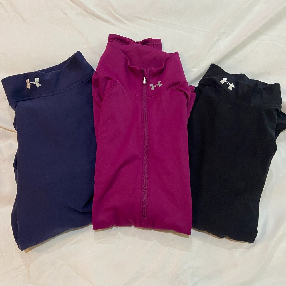 Lot of 3 women's warm baselayers under armour small and medium